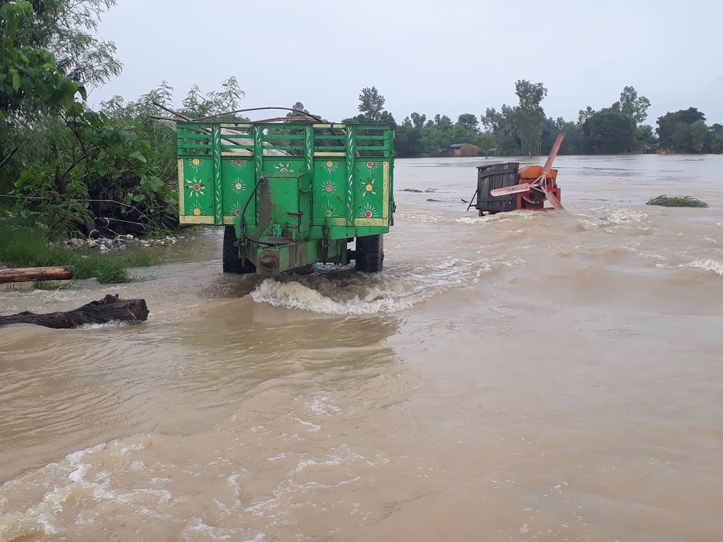 ​​​​​​​वडा नम्बर ८ मा मात्रै एक हजार दुई सय घरधुरी डुबानमा