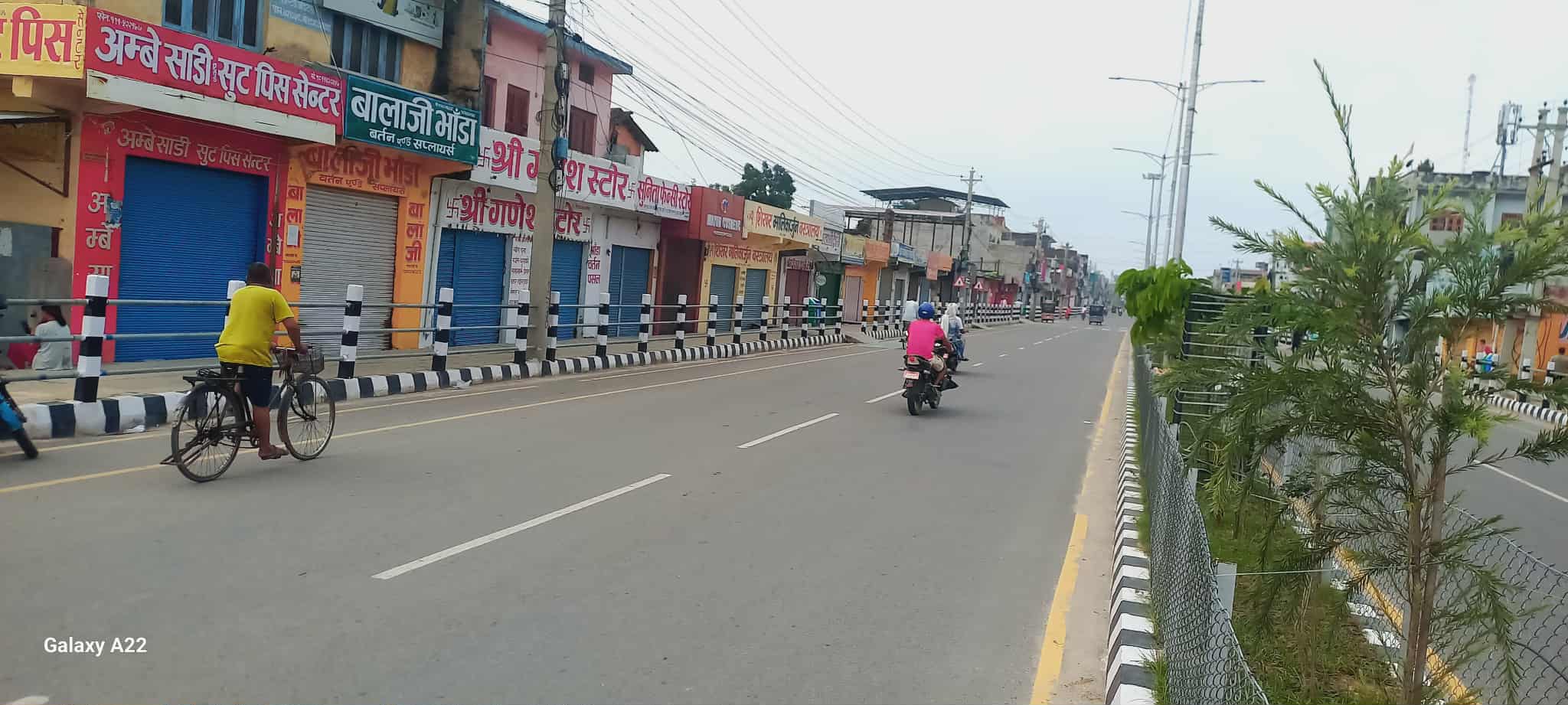 सेना सुरक्षाका लागि सडकमा, धनगढी बजार पुरै बन्द