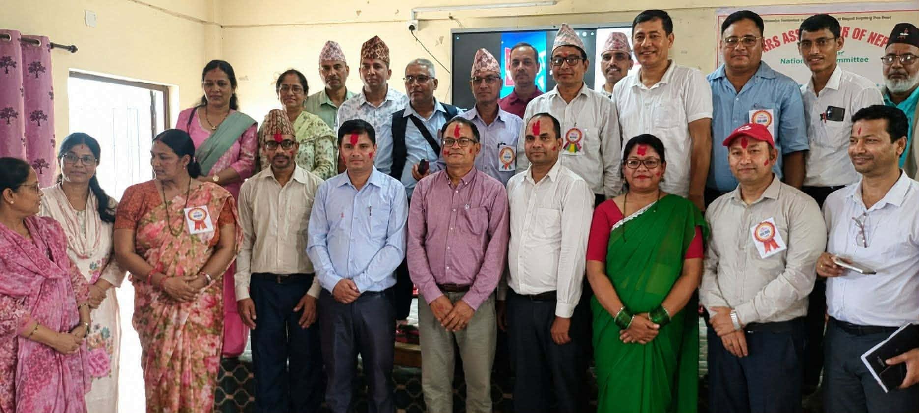 प्रधानाध्यापक संघ कैलालीको दोस्रो जिल्ला सम्मेलन : पदम राज जोशीको अध्यक्षतामा नयाँ समिति चयन