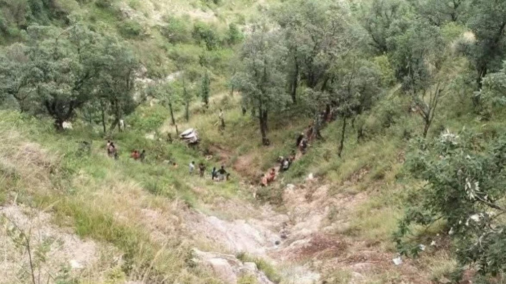 डोटीमा  जिप दुर्घटना हुँदा दुई जनाको मृत्यु