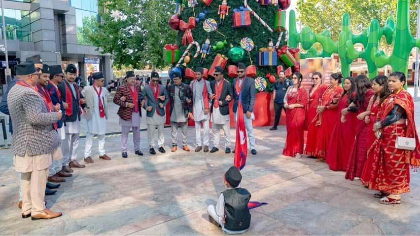 अष्टेलियामा झल्कियो सुदूरपश्चिमको संस्कृति