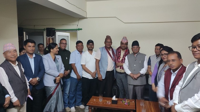 माओवादी केन्द्र सुदूरपश्चिम प्रदेश संसदीय दलको नेतामा भट्ट चयन
