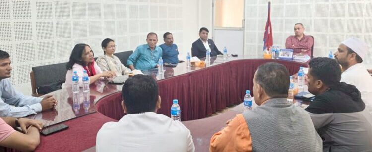 सहिद दशरथ चन्द स्वास्थ्य विज्ञान विश्वविद्यालय सञ्चालनका विषयमा छलफल
