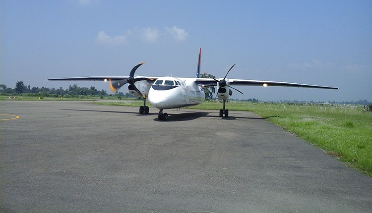 समिट एयरको जहाजमा समस्या हुँदा धनगढी विमानस्थल अवरुद्ध