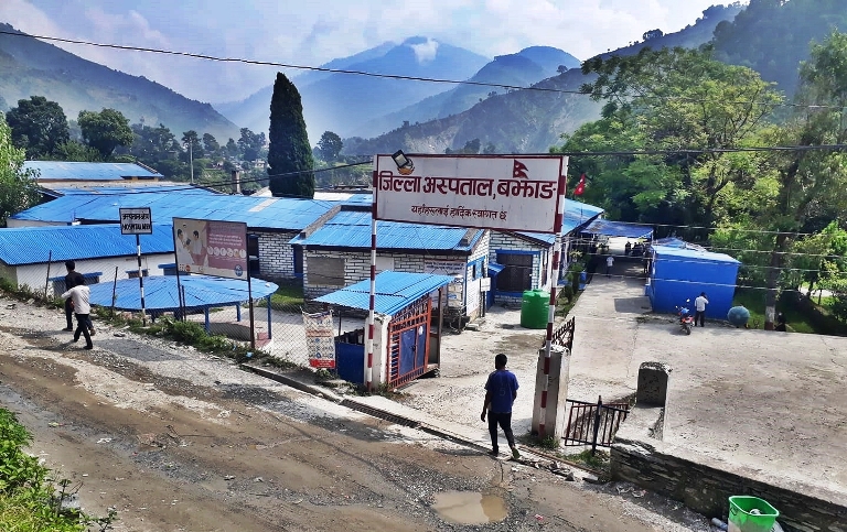 अस्पतालमा विजुली नहुँदा उपचारमा समस्या