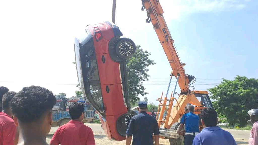 रौतहटमा निजी कारबाट १३३ किलो गाँजा बरामद
