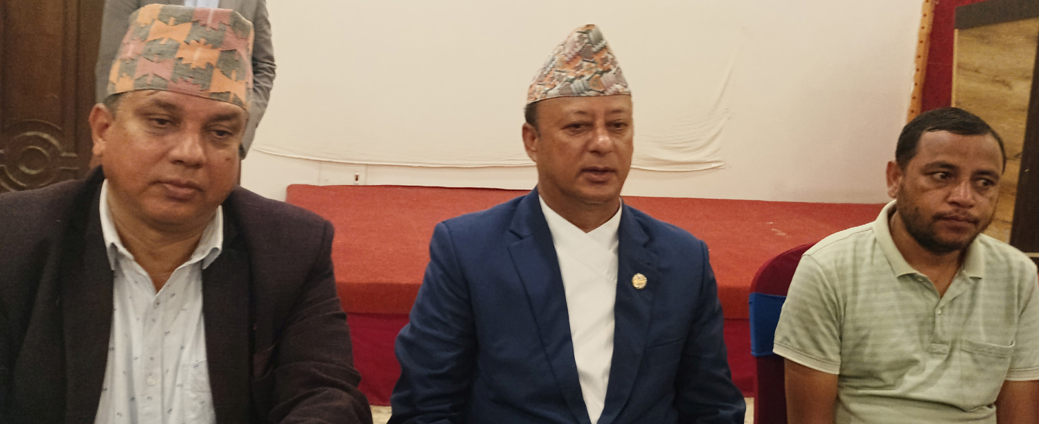 विद्युत् खपत बढेका कारण ‘ट्रिपिङ’ हुने समस्या छ : ऊर्जामन्त्री खड्का