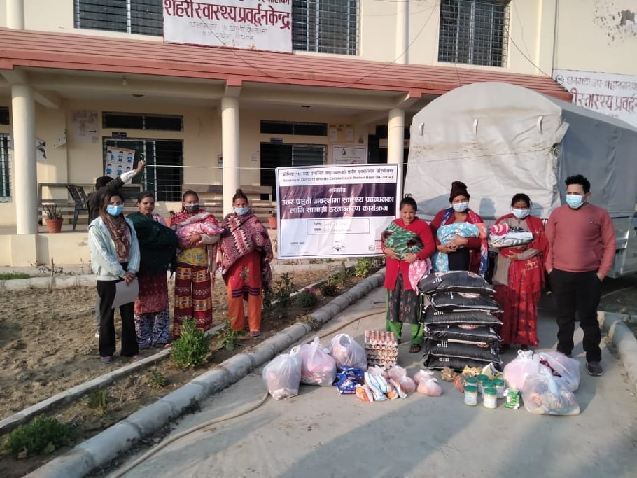 रिकोभरद्वारा दुई सय परिवारको स्वास्थ्य वीमा, खाद्यान्न तथा तरकारीको बीउँ वितरण