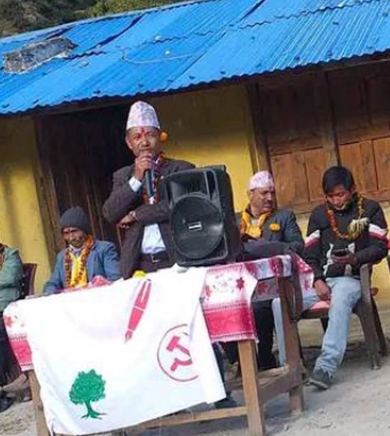 वडाध्यक्ष चुनावी प्रचारमा