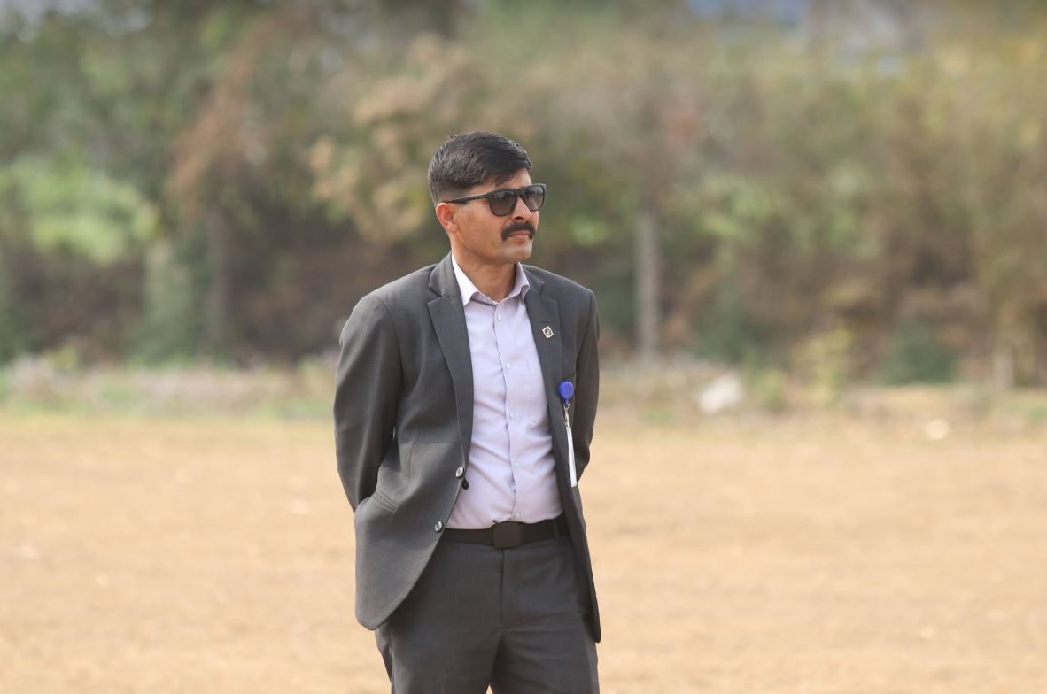 पूर्वप्रधानमन्त्री प्रचण्डका पीएसओ न्यौपाने फेरिए