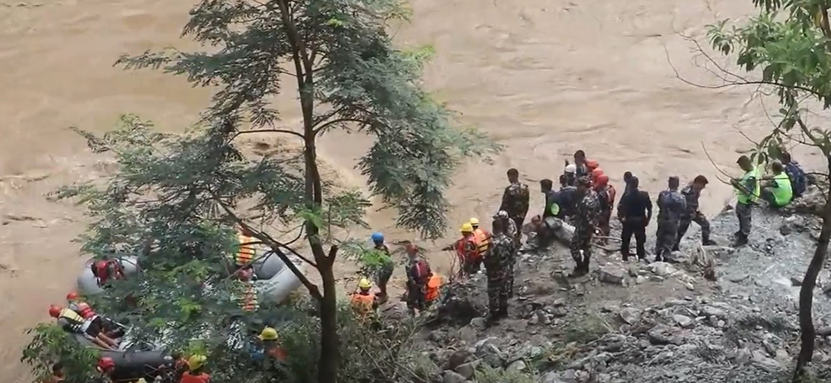 त्रिशूलीमा वेपत्ताहरुको खोजीमा खटियो भारतीय टोली